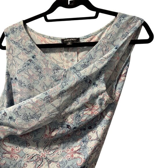 Roz & Ali Womens blouse Sz 1X Sleeveless Top With Tie Hem Blue & Pink Paisley - Picture 9 of 12
